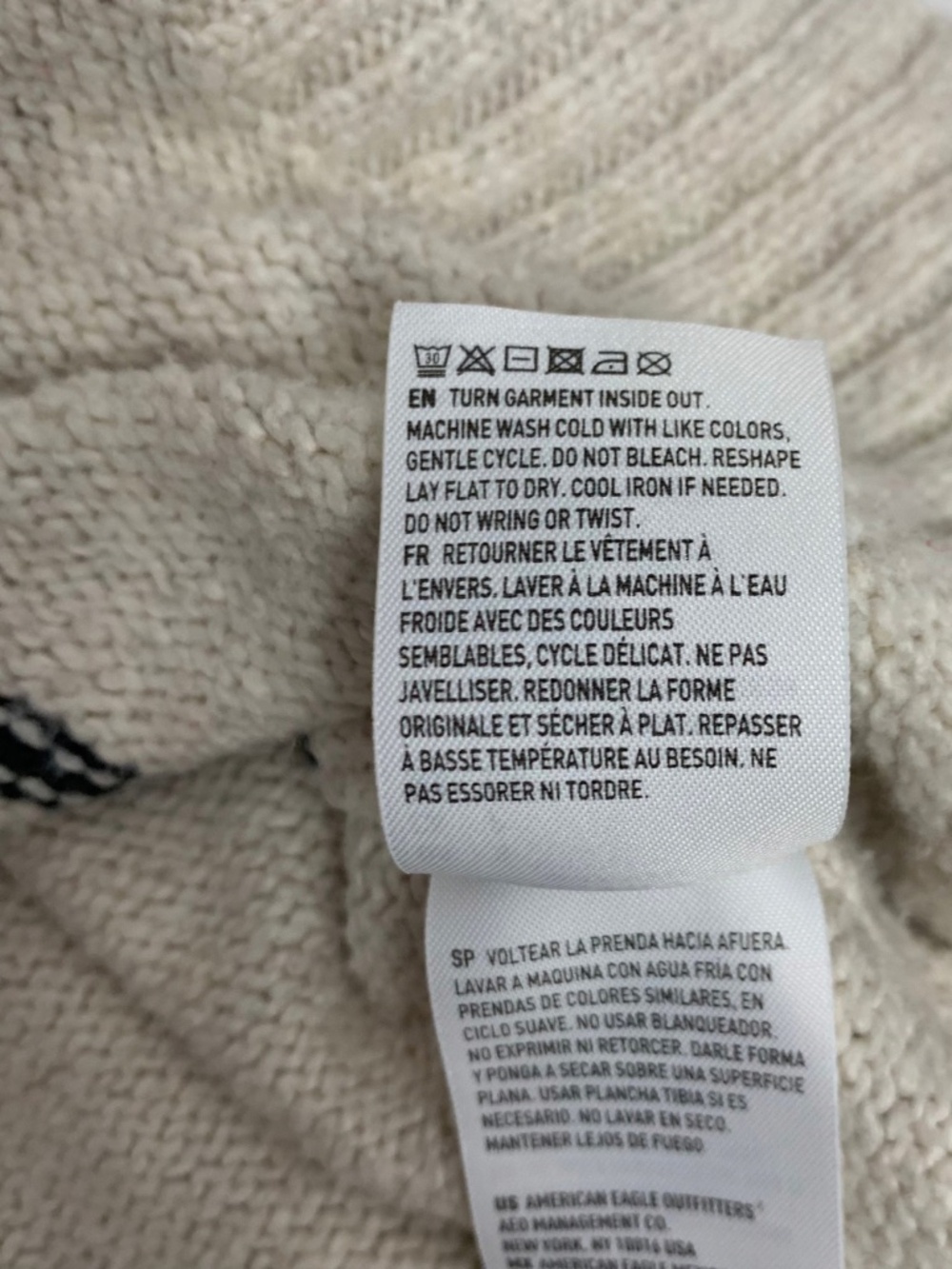 American Eagle X Peanuts Striped Snoopy Crewneck Sweater Women’s S Retro Preppy - Picture 9 of 9